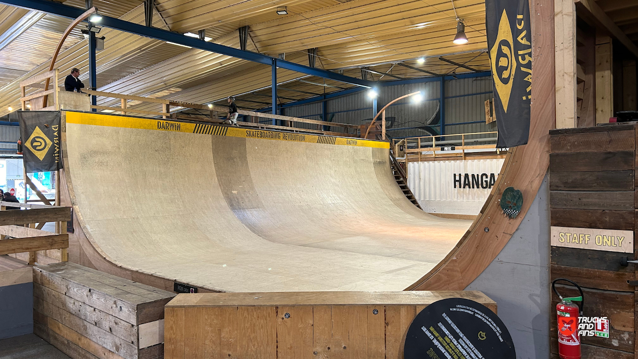 Hangar Darwin skatepark